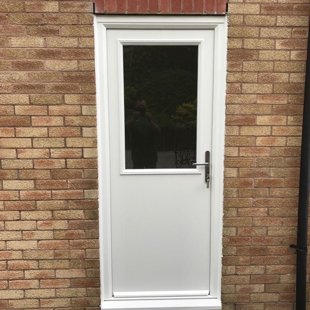 Door-Stop Door in Textured White
