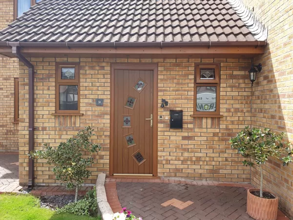 The Curve Contemporary Door in Oak with Oak Frame for Mrs Phillips Aberdare