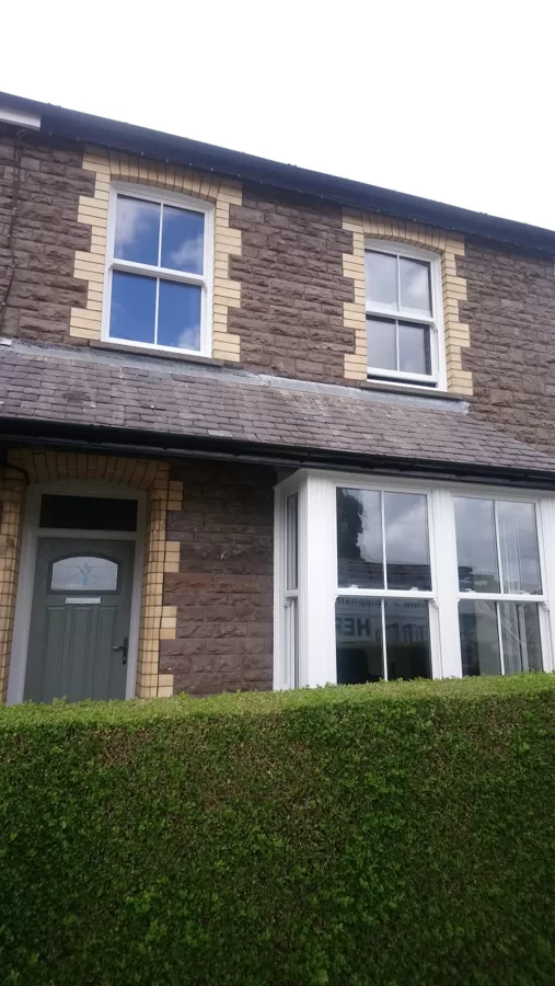 Textured White Sliding Sash Windows installed for the Stokes of Abergavenny