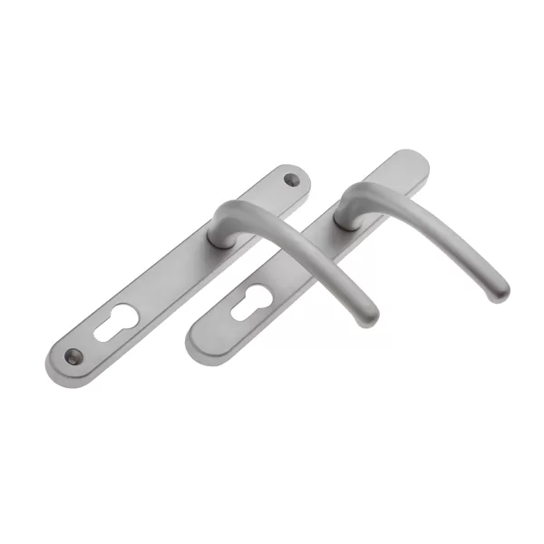 Balmoral Lever Lever Handle - Satin